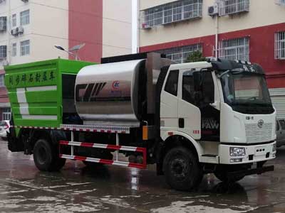 國六解放J6L同步碎石封層車推薦，可上北京市牌照