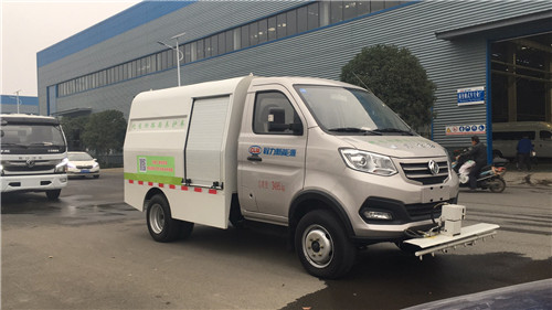 程力威牌1.5立方純電動(dòng)路面清洗養(yǎng)護(hù)車(chē)產(chǎn)品介紹