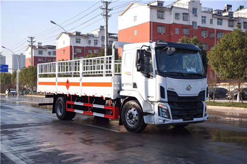 柳汽國五危險品廂式車、氣瓶運輸車 氣囊橋強勢回歸?。?！