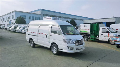 比克新能源純電動(dòng)冷藏車(chē),極智冷藏、一路領(lǐng)鮮,可上京牌