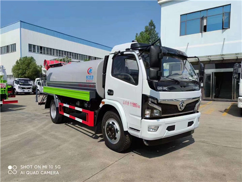 國(guó)六東風(fēng)福瑞卡9方霧炮車，9噸國(guó)六灑水車