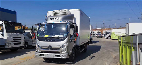 國六奧鈴速運(yùn)冷藏車，18方國六冷藏車，康明斯130馬力冷藏車