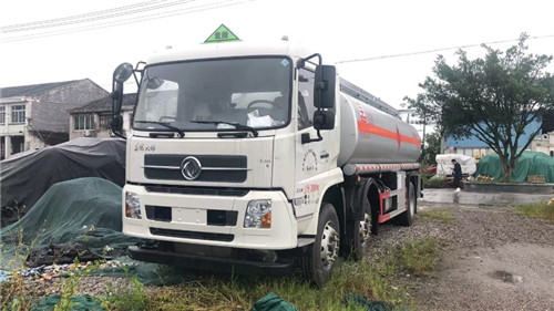 20年9月溫州牌照15噸油車，車況精品，基本沒怎么跑