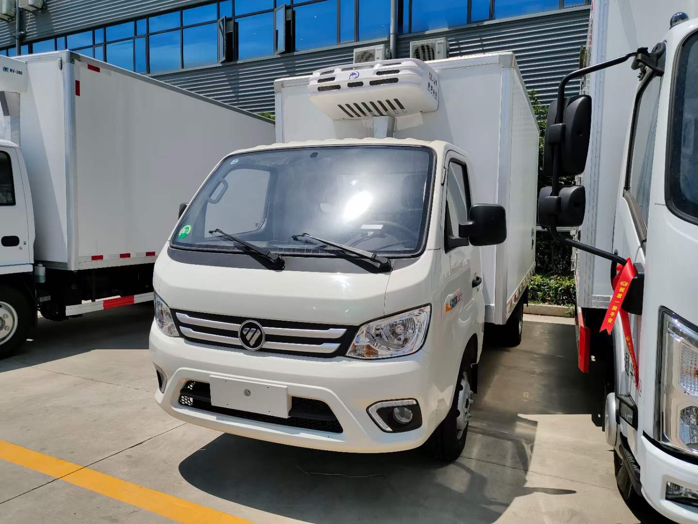 國六 福田祥菱M2冷藏車，現(xiàn)車一臺