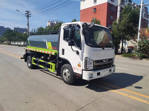福田時代領航H2 5方灑水車廠家直銷，價格優(yōu)惠