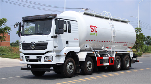 陜汽德龍M3000前四后八粉粒物料運(yùn)輸車(chē)