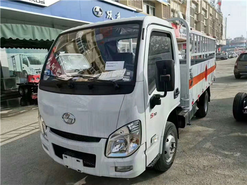 特大好消息 上汽躍進(jìn)國(guó)六氣瓶運(yùn)輸車北京環(huán)保已下發(fā)，可在北京上牌，暢行無(wú)阻！ (3).jpg