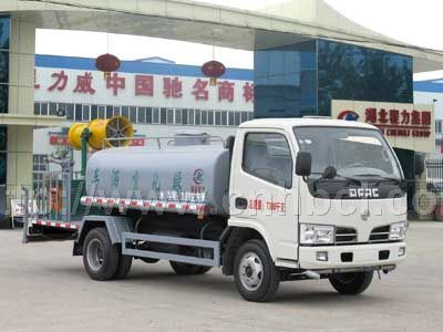 國四東風(fēng)銳鈴綠化噴藥車，打藥車